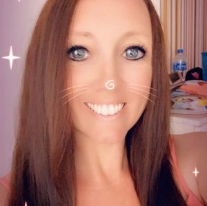 Meet your Posher, Krissy